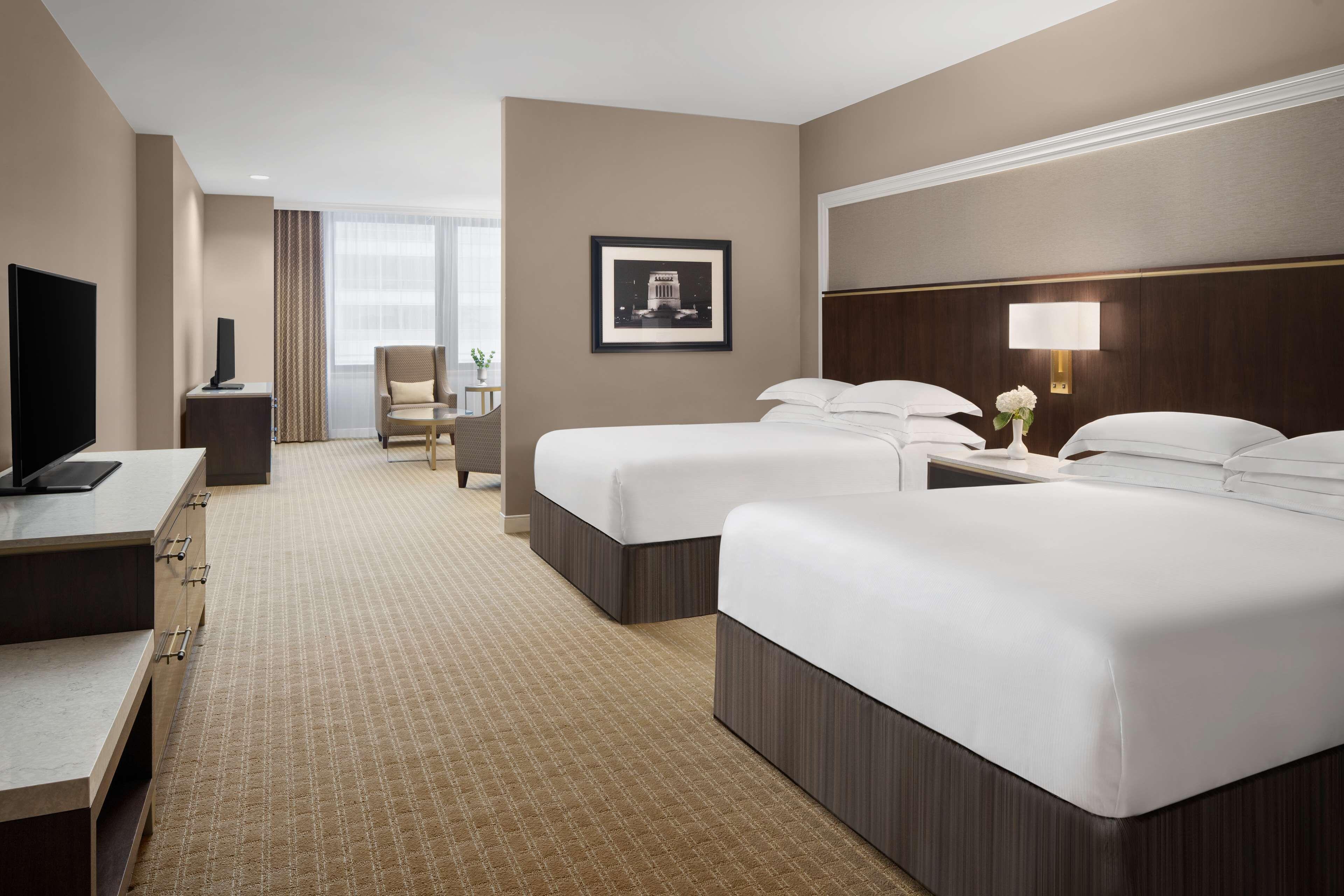 Deluxe Queen Room with Two Queen Beds and Sofa Bed,1709537079:JPEG